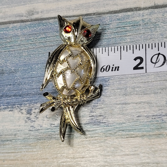 Gold  Owl Brooch with Red Accents - Picture 5 of 8